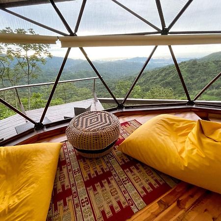 Отель Trekker Glamping Минка Экстерьер фото