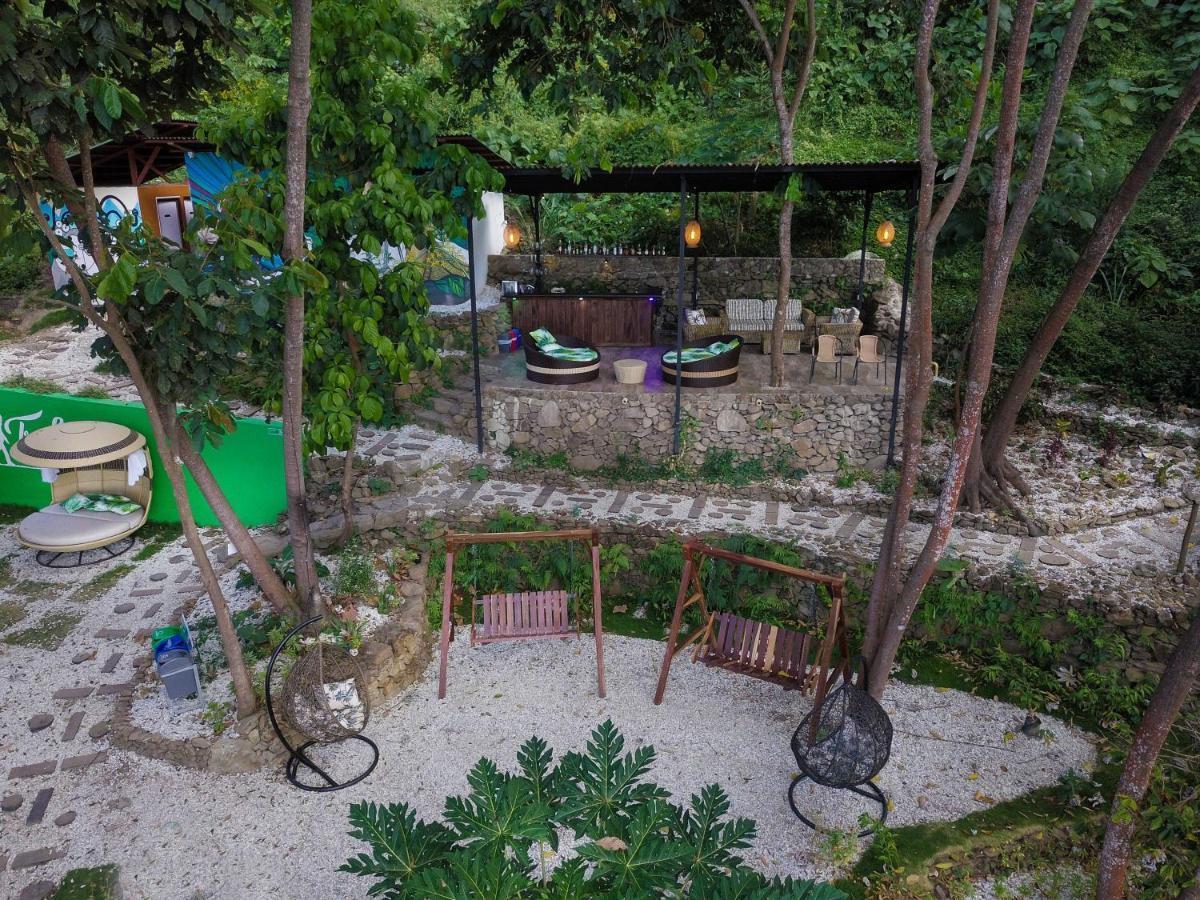 Отель Trekker Glamping Минка Экстерьер фото