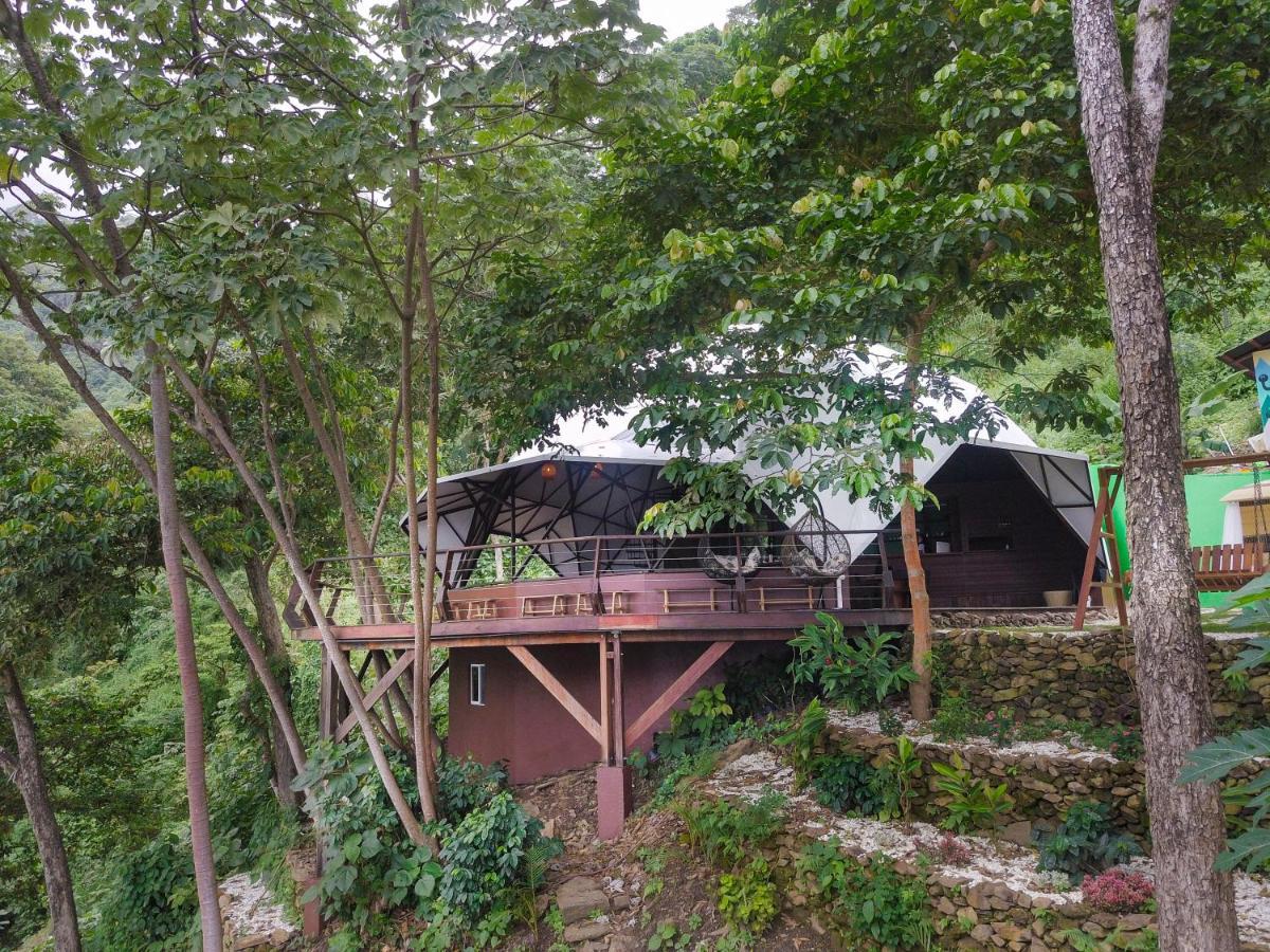 Отель Trekker Glamping Минка Экстерьер фото