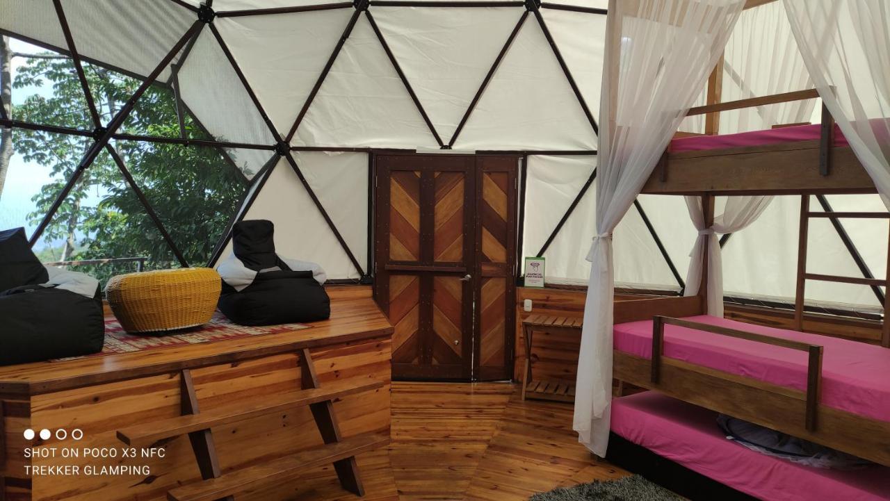 Отель Trekker Glamping Минка Экстерьер фото