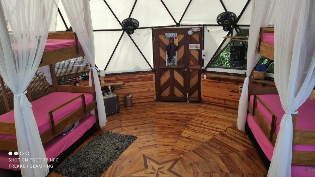 Отель Trekker Glamping Минка Экстерьер фото