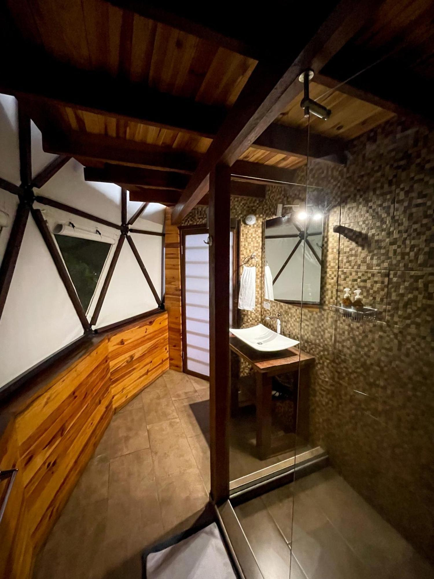 Отель Trekker Glamping Минка Экстерьер фото