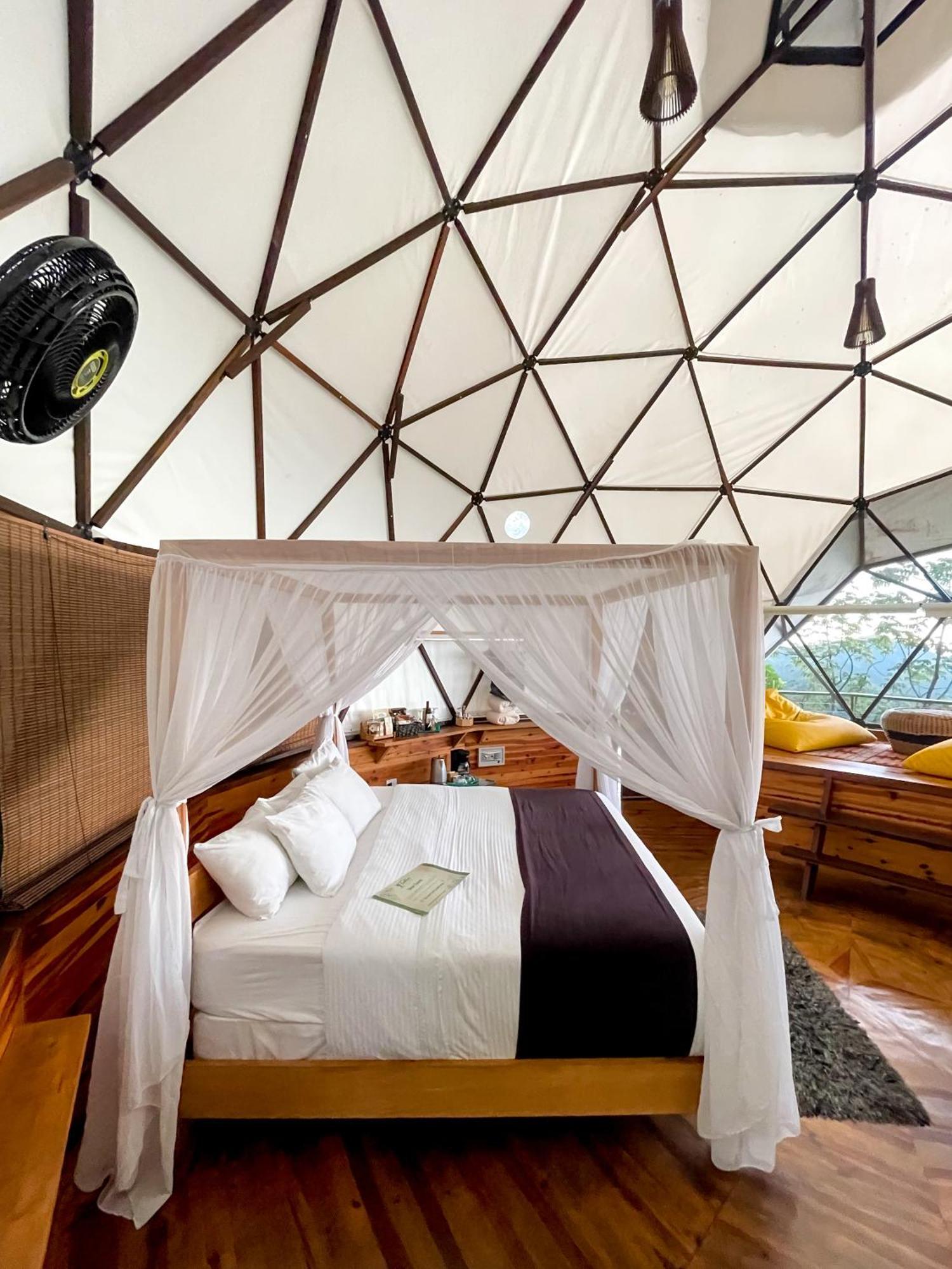 Отель Trekker Glamping Минка Экстерьер фото