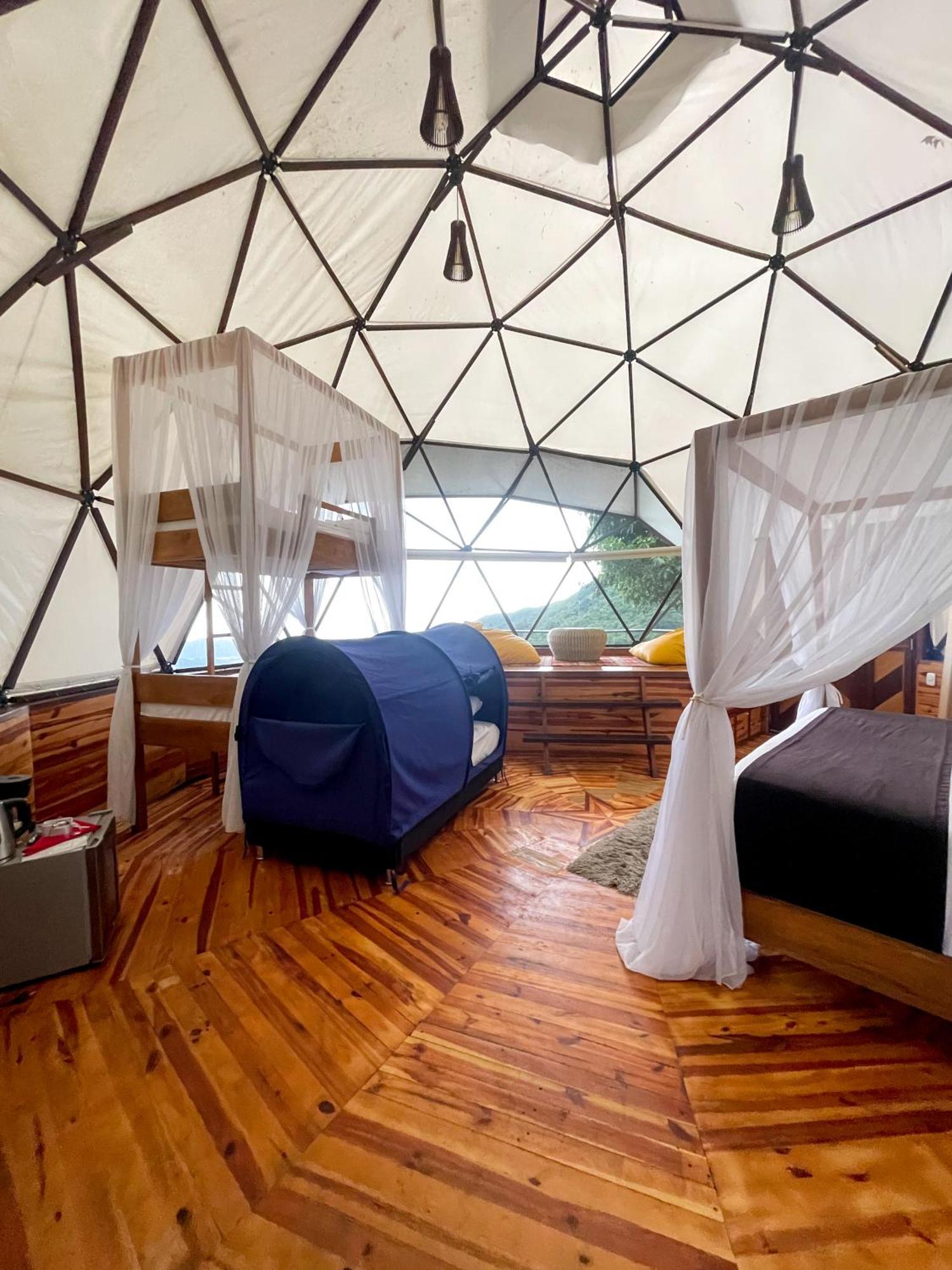 Отель Trekker Glamping Минка Экстерьер фото